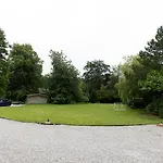 Raygill House - Spacious Family Retreat In Scenic North Yorkshire - Hot Tub Hire Available Casa vacanze *