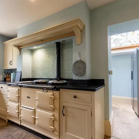 Raygill House - Spacious Family Retreat In Scenic North Yorkshire