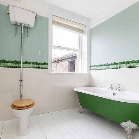 Raygill House - Spacious Family Retreat In Scenic North Yorkshire *