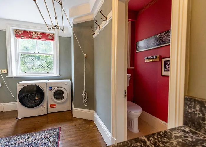 Raygill House - Spacious Family Retreat In Scenic North Yorkshire - Hot Tub Hire Available Casa vacanze