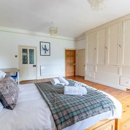 בית נופש Raygill House - Spacious Family Retreat In Scenic North Yorkshire - Hot Tub Hire Available Lothersdale