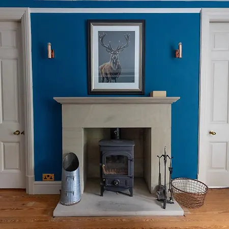 Raygill House - Spacious Family Retreat In Scenic North Yorkshire - Hot Tub Hire Available Lothersdale