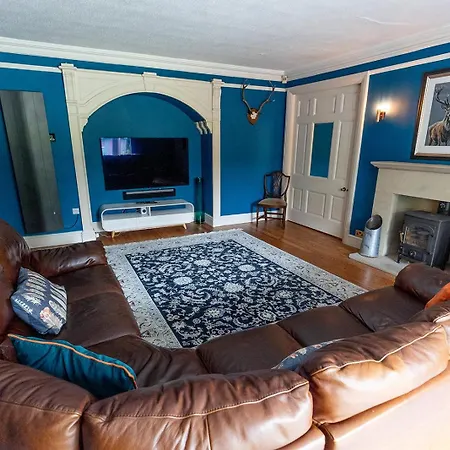 Raygill House - Spacious Family Retreat In Scenic North Yorkshire - Hot Tub Hire Available בית נופש *